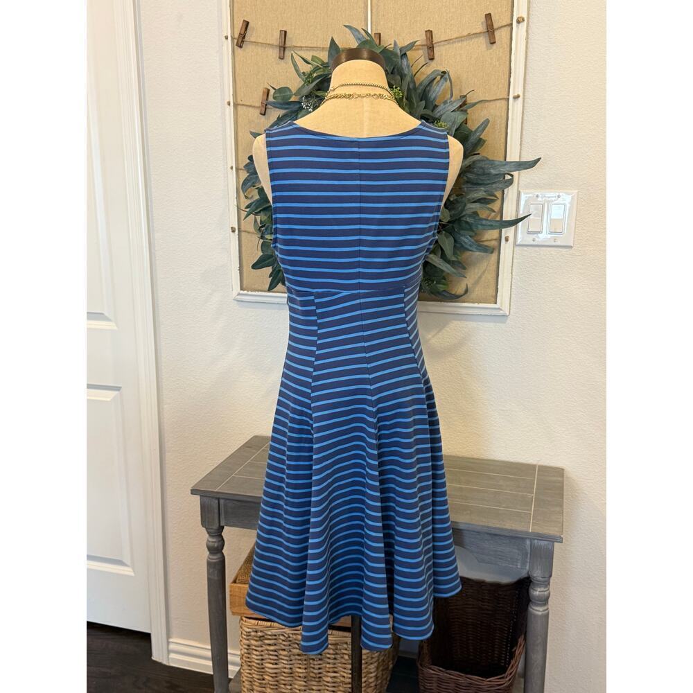 PETER SOM Design Nation Blue Striped Fit & Flare Dress Women size 8 Preppy - Picture 4 of 5